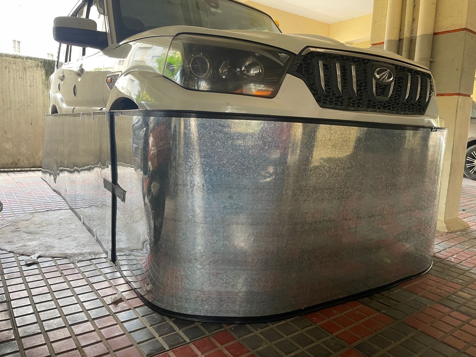 Car-lungi installed on Mahindra Scorpio - GI sheet rat protection